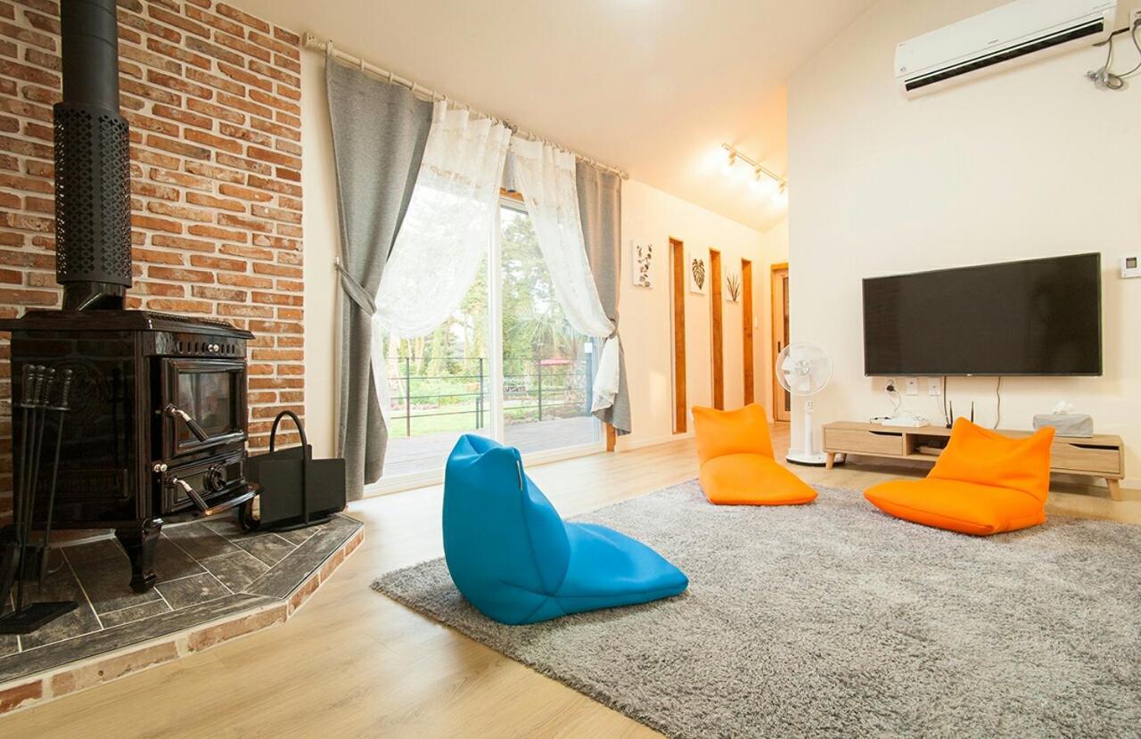Bandi House *